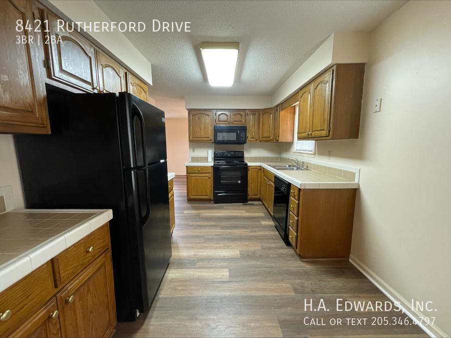 8421 Rutherford Drive property image