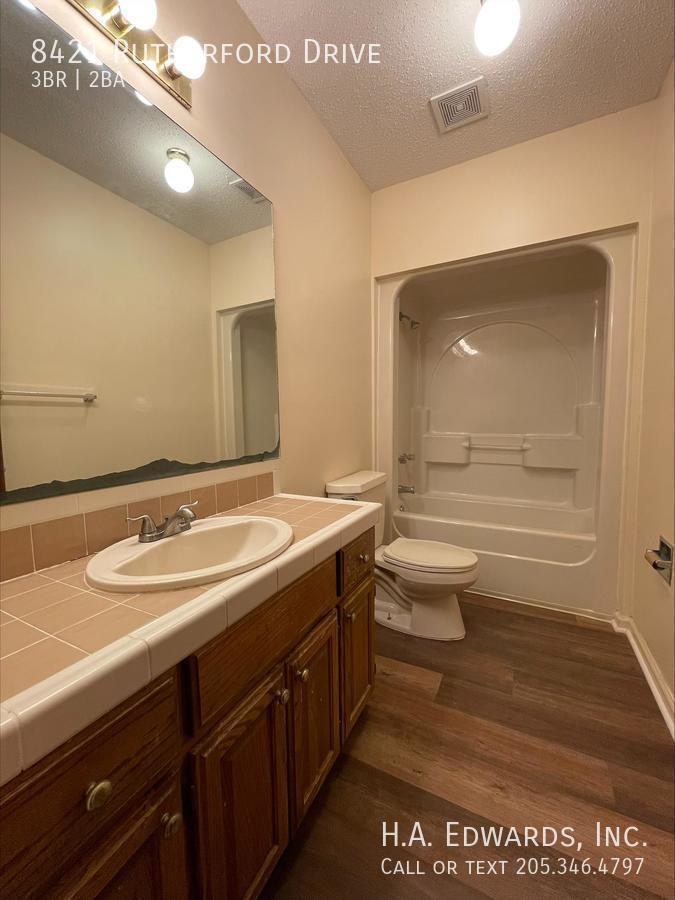 8421 Rutherford Drive property image