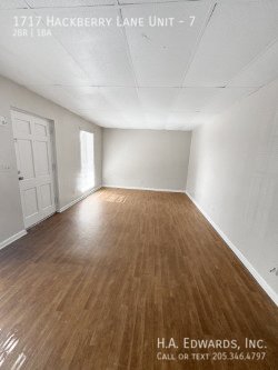 1717 Hackberry Lane Unit property image
