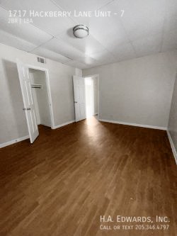 1717 Hackberry Lane Unit property image