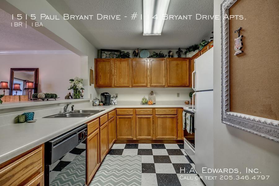 Bryant Drive Apartments property image