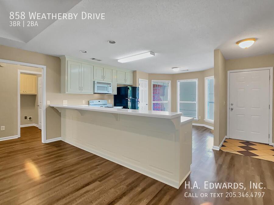 858 Weatherby Drive property image