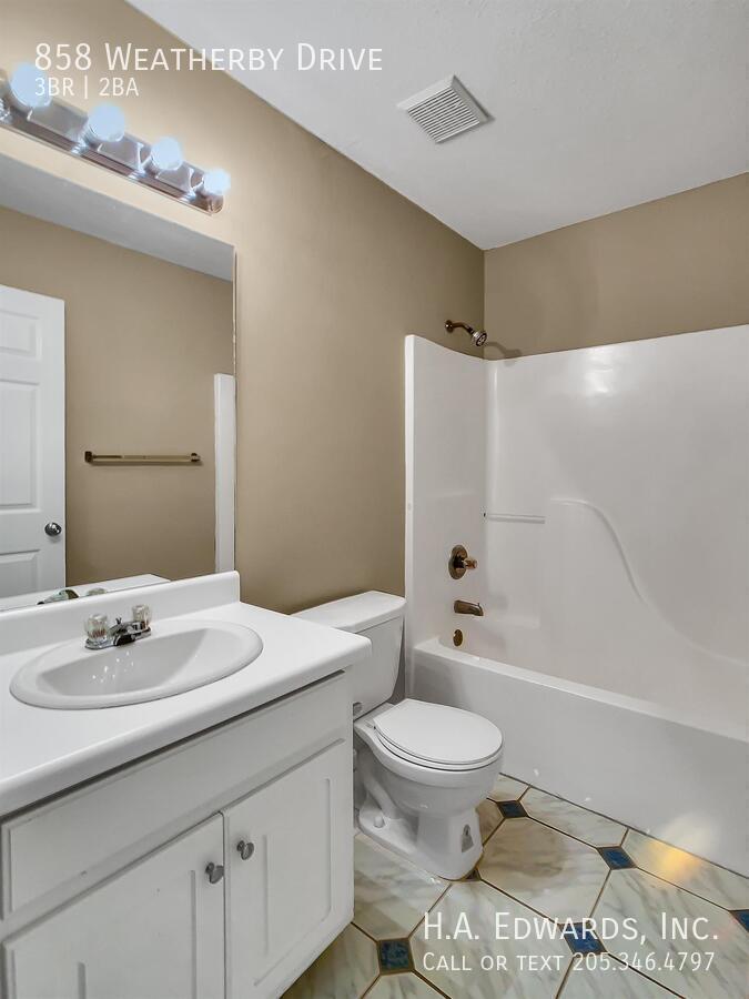 858 Weatherby Drive property image