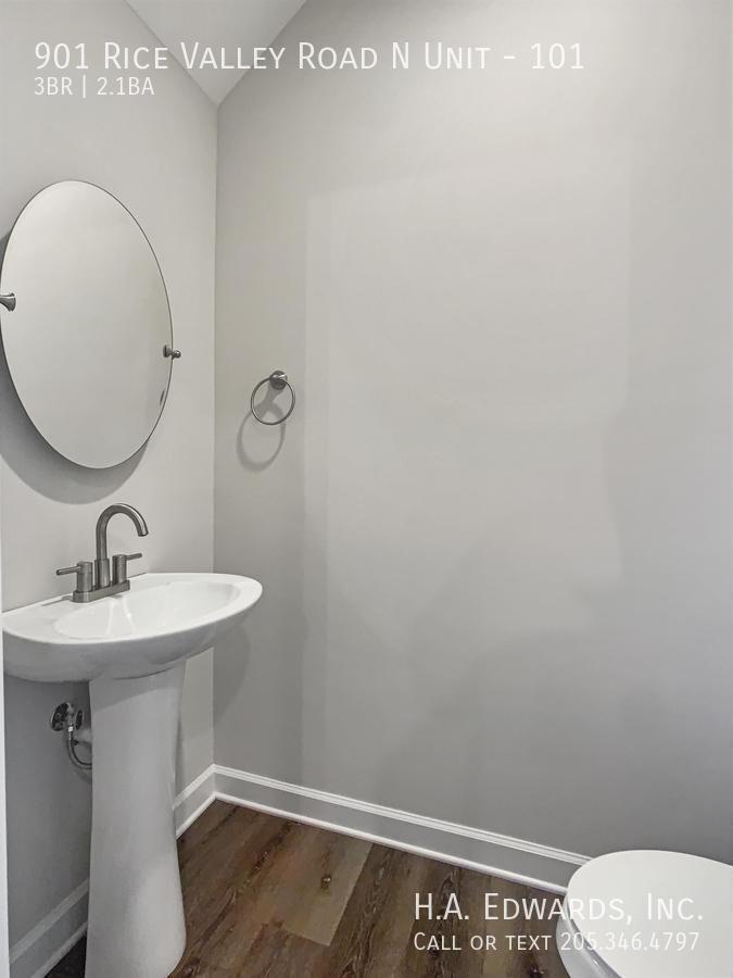 901 Rice Valley Road N Unit property image