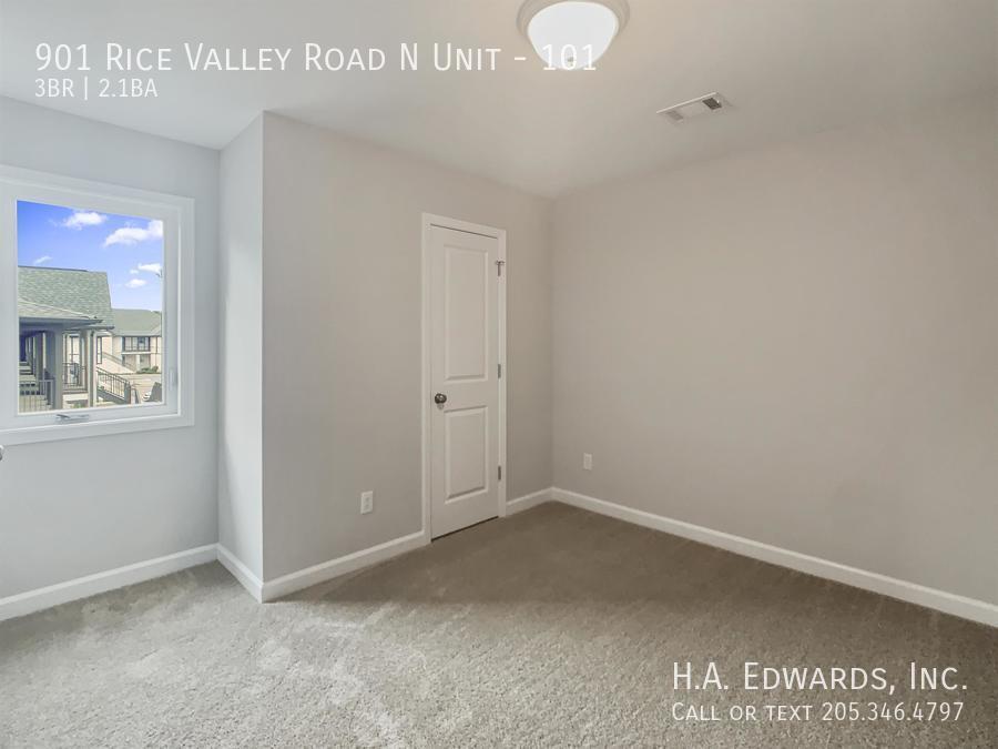 901 Rice Valley Road N Unit property image